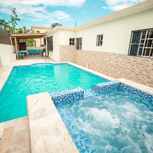 Ideal Family Place Jarabacoa. Сasa de vacaciones